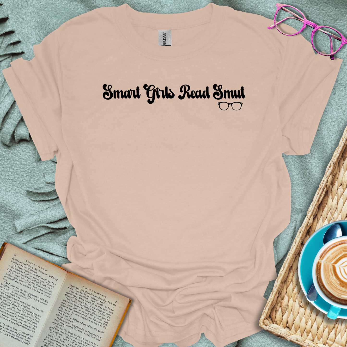 Smart Girls Read Smut T-Shirt